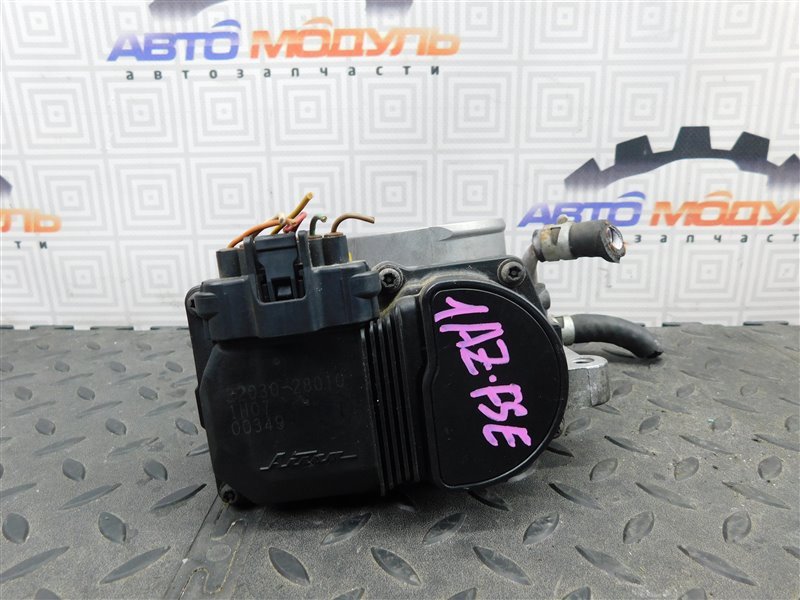 Дроссельная заслонка TOYOTA NOAH AZR60 1AZ-FSE (б/у)