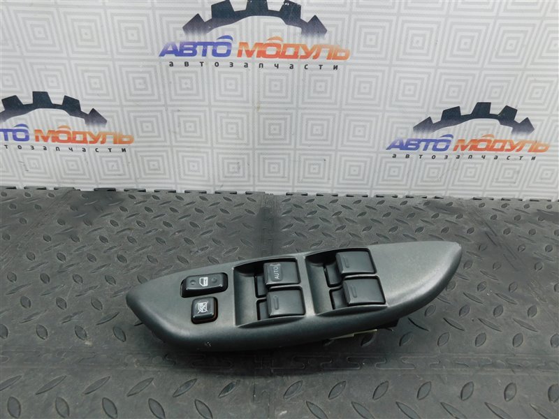 Блок упр. стеклоподьемниками Toyota Vitz NCP10-0157699 2NZ-FE 2002 передний правый