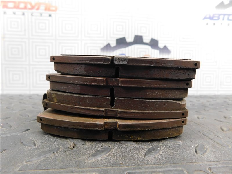 Колодки тормозные Toyota Corolla AE110-5225905 5A-FE 1998 передние