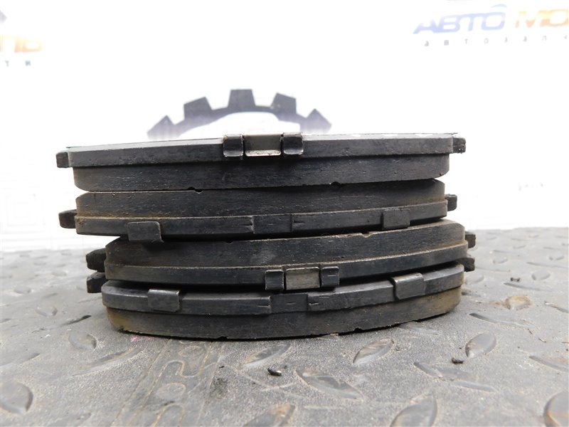 Колодки тормозные MITSUBISHI RVR GA4W-0105368 4J10 2012 передние (б/у)