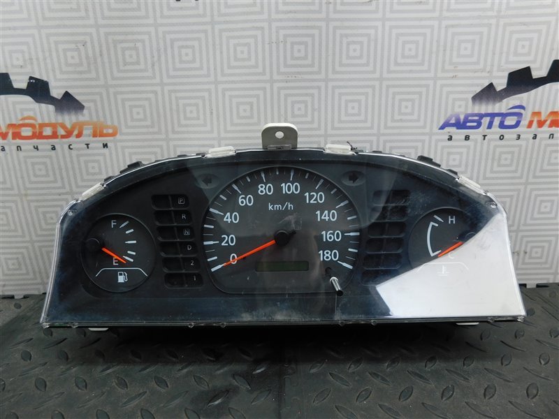 Панель приборов Nissan Sunny FB15 QG15