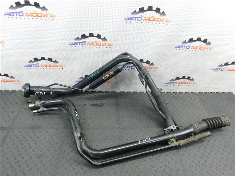 Горловина топливного бака Honda Fit GD1 L13A