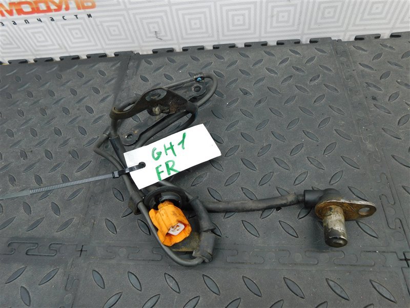 Датчик abs Honda Hr-V GH1 D16A передний правый