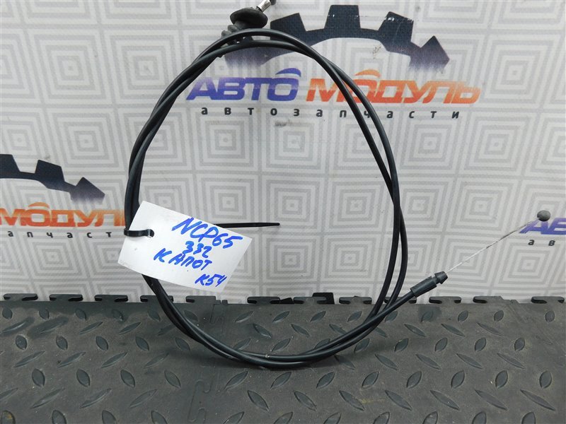 Трос капота TOYOTA IST NCP65-0020494 1NZ-FE 2003 (б/у)