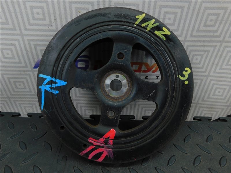 Шкив коленвала TOYOTA AURIS NZE151 1NZ-FE (б/у)