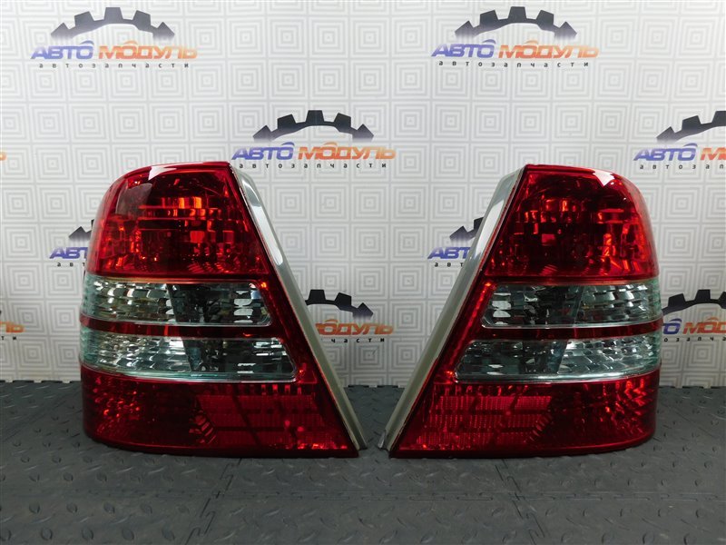 Стоп TOYOTA COROLLA NZE121 2002 задний правый
