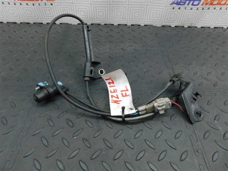 Датчик abs TOYOTA COROLLA NZE121 передний левый (б/у)