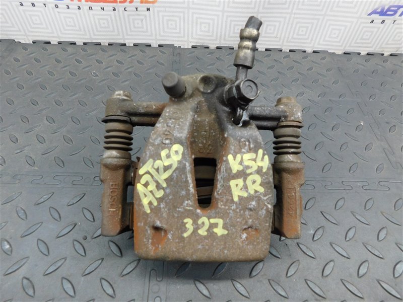 Суппорт TOYOTA AVENSIS AZT250-0003009 1AZ-FSE 2004 задний правый (б/у)
