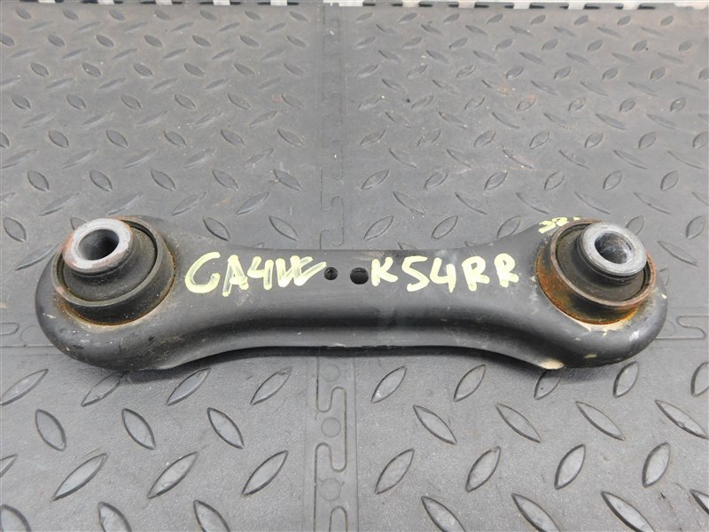 Рычаг MITSUBISHI RVR GA4W-0105368 4J10 2012 задний правый (б/у)