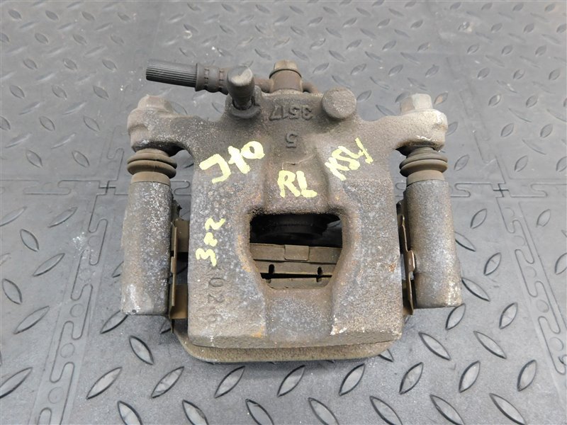 Суппорт NISSAN DUALIS J10-052542 MR20-DE 2007 задний левый (б/у)