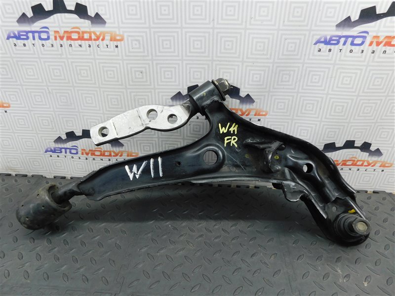 Рычаг NISSAN AVENIR W11 передний правый (б/у)