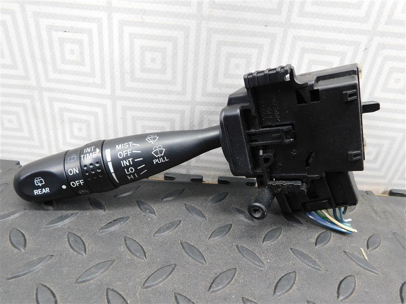 Гитара TOYOTA IST NCP65-0020494 1NZ-FE 2003 левая (б/у)