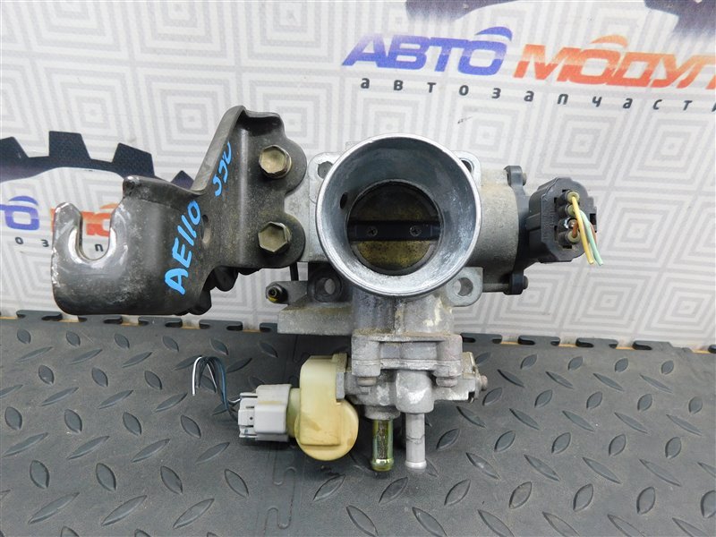 Дроссельная заслонка TOYOTA COROLLA AE110-5225905 5A-FE 1998 (б/у)