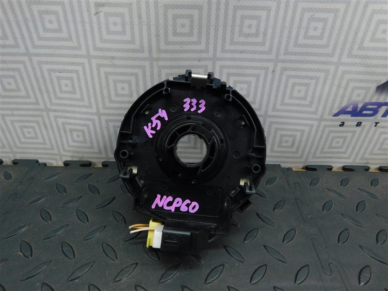 Шлейф-лента air bag TOYOTA IST NCP60-0141247 2NZ-FE 2004 (б/у)