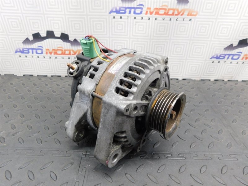 Генератор TOYOTA ALPHARD MNH15 1MZ-FE (б/у)