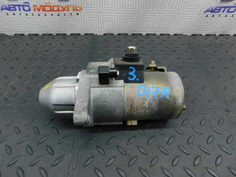 Стартер HONDA STREAM RN1 D17A (б/у)