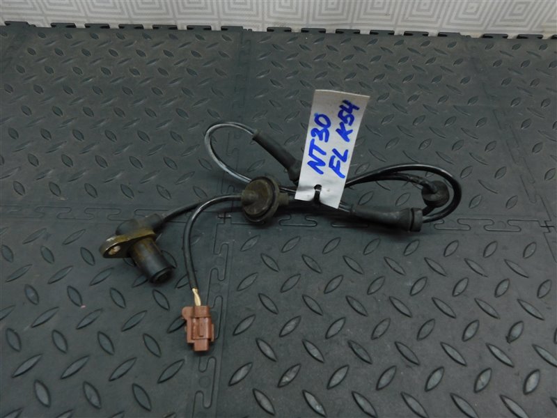 Датчик abs NISSAN X-TRAIL NT30-046544 QR20-DE 2002 передний левый (б/у)