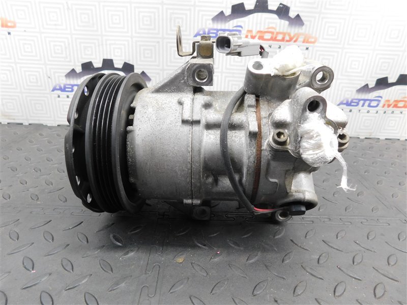 Компрессор кондиционера TOYOTA IST NCP65-0020494 1NZ-FE 2003 (б/у)