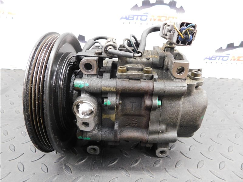 Компрессор кондиционера TOYOTA COROLLA SPACIO AE111 5A-FE (б/у)
