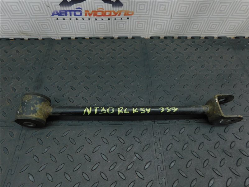 Рычаг NISSAN X-TRAIL NT30-046544 QR20-DE 2002 задний левый (б/у)