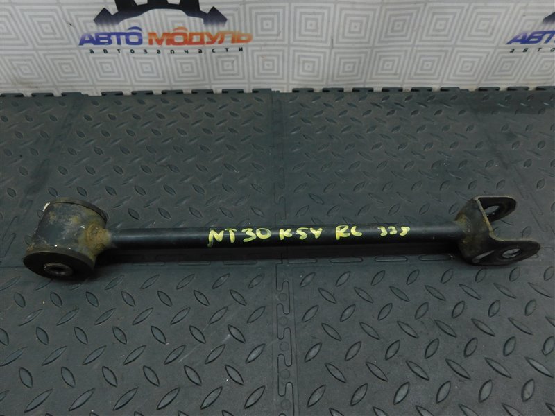 Рычаг NISSAN X-TRAIL NT30-046544 QR20-DE 2002 задний левый (б/у)