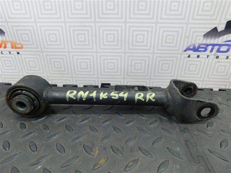 Рычаг HONDA STREAM RN1-2001811 D17A 2004 задний правый (б/у)