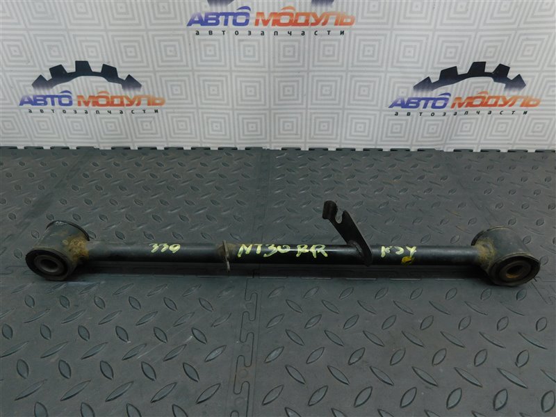 Рычаг NISSAN X-TRAIL NT30-046544 QR20-DE 2002 задний правый (б/у)
