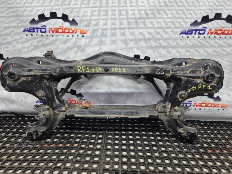 Балка подвески HONDA STEPWGN RF1-1258576 B20B 1998 задняя (б/у)