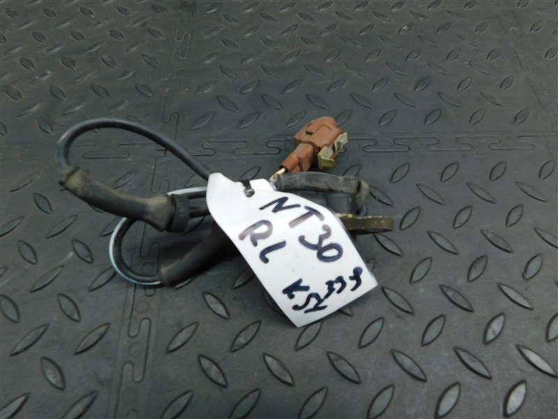Датчик abs NISSAN X-TRAIL NT30-046544 QR20-DE 2002 задний левый (б/у)
