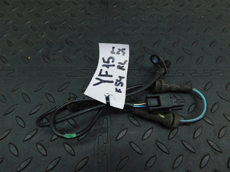 Датчик abs NISSAN JUKE YF15-068657 HR15-DE 2012 задний левый (б/у)