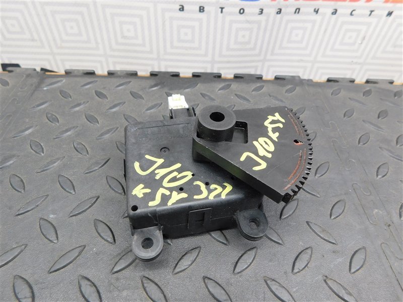 Сервопривод заслонок печки NISSAN DUALIS J10-052542 MR20-DE 2007 (б/у)