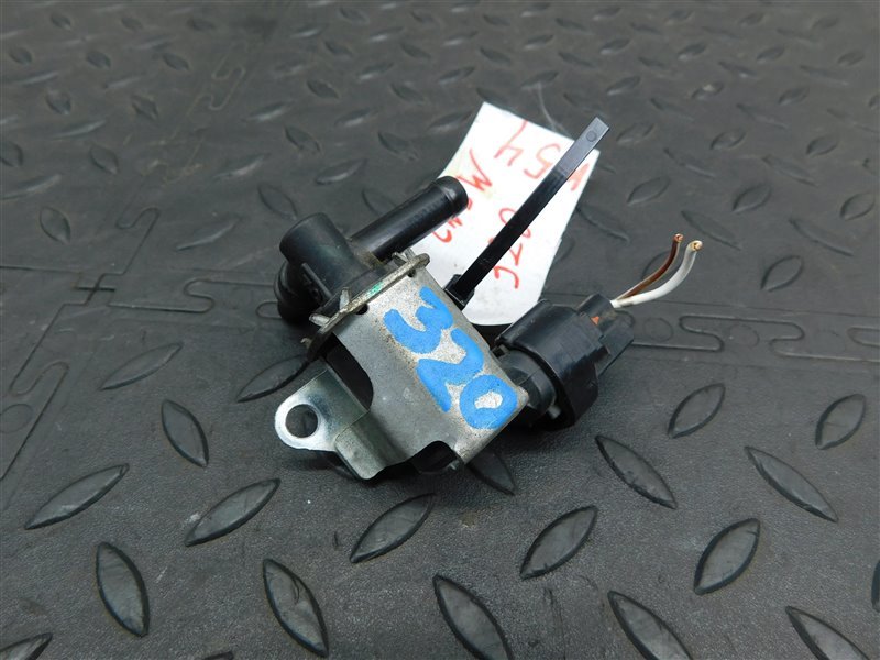 Датчик MITSUBISHI OUTLANDER CW5W-0027661 4B12 2006 (б/у)