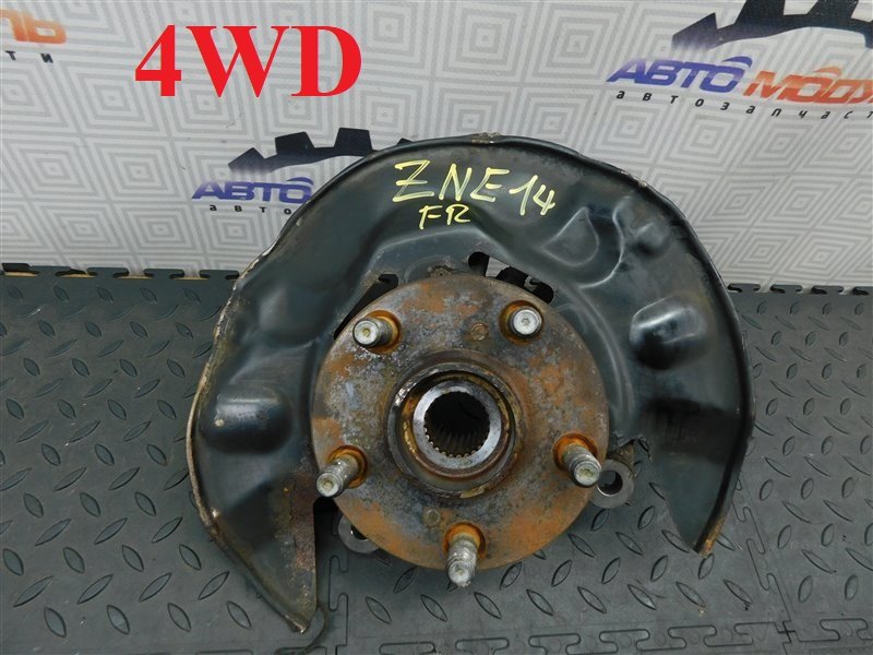 Ступица TOYOTA WISH ZNE14 передняя правая (б/у)