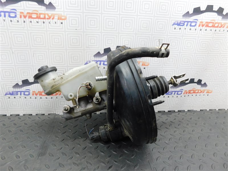 Главный тормозной цилиндр TOYOTA VITZ NCP10-0157699 2NZ-FE 2002 (б/у)