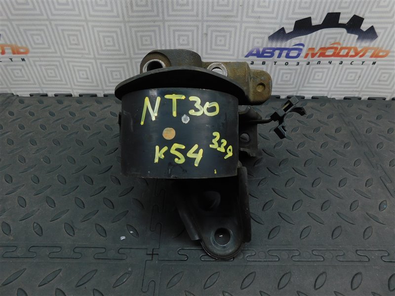 Подушка двигателя NISSAN X-TRAIL NT30-046544 QR20-DE 2002 правая (б/у)