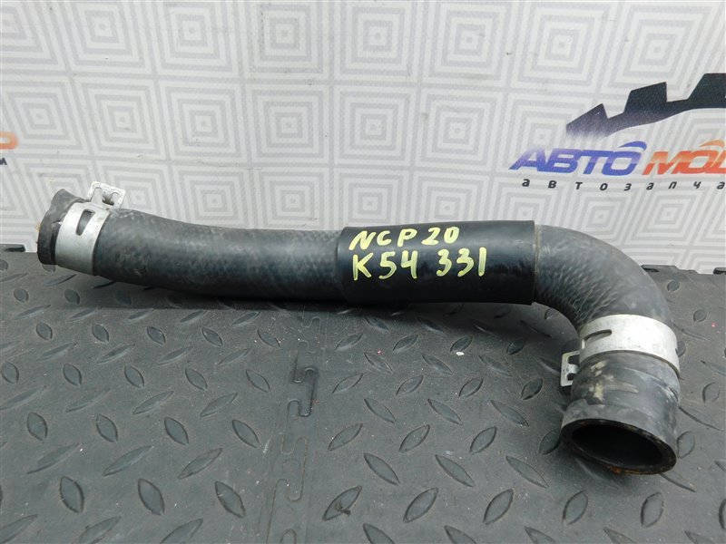 Патрубок радиатора TOYOTA FUNCARGO NCP20-0223300 2NZ-FE 2002 (б/у)