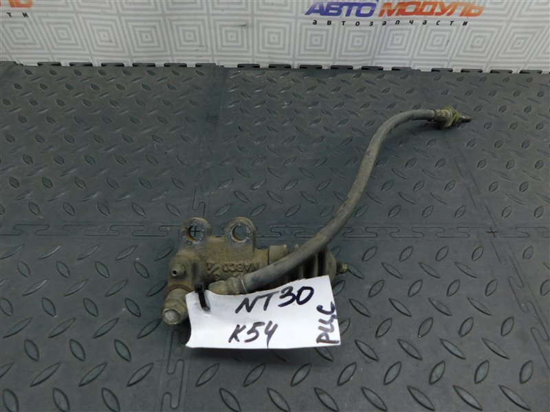 Рабочий цилиндр сцепления NISSAN X-TRAIL NT30-046544 QR20-DE 2002 (б/у)