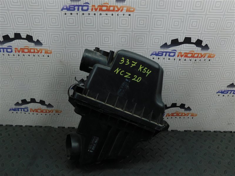 Корпус воздушного фильтра TOYOTA RAUM NCZ20-0141283 1NZ-FE 2010 (б/у)