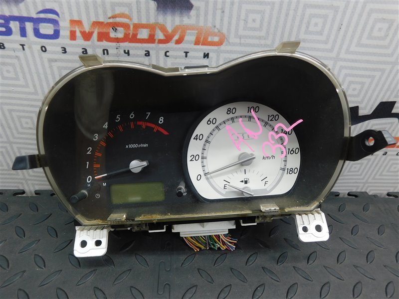 Панель приборов TOYOTA IST NCP65-0020494 1NZ-FE 2003 (б/у)