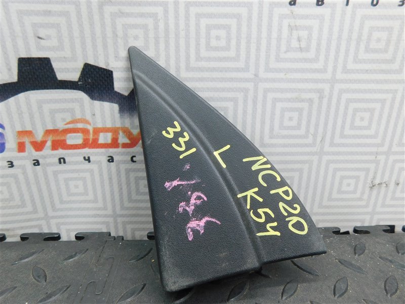 Уголок крыла TOYOTA FUNCARGO NCP20-0223300 2NZ-FE 2002 передний левый (б/у)