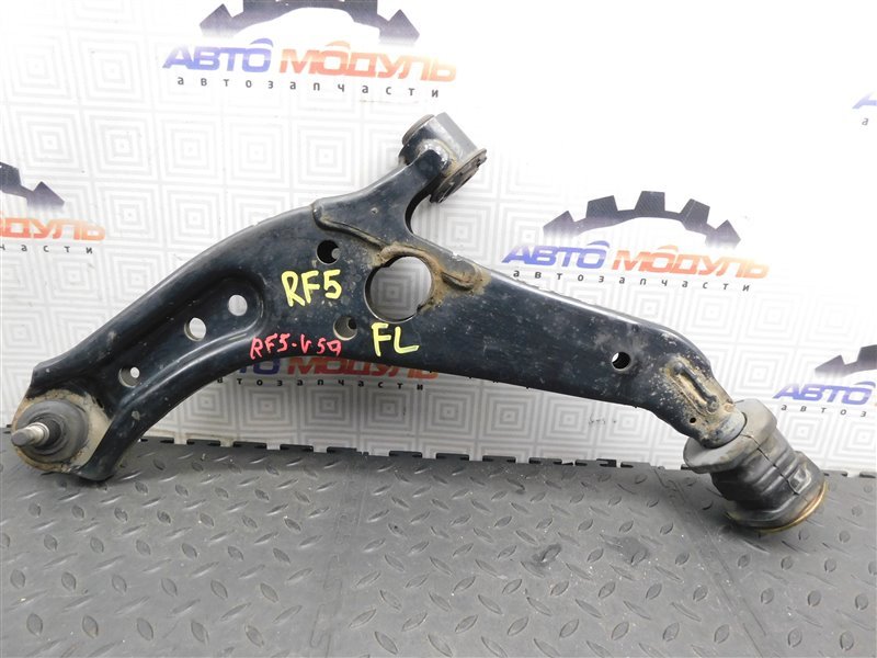 Рычаг HONDA STEPWGN RF5 передний левый (б/у)