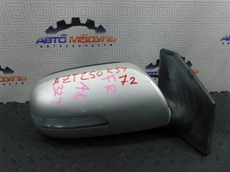 Зеркало TOYOTA AVENSIS AZT250-0003009 1AZ-FSE 2004 правое (б/у)
