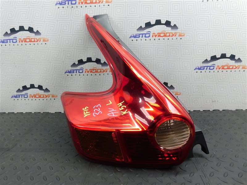 Стоп NISSAN JUKE YF15-068657 HR15-DE 2012 задний левый (б/у)