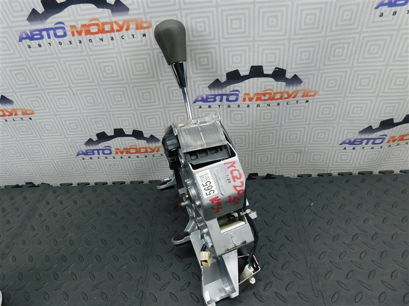Рычаг переключения КПП TOYOTA RAUM NCZ20-0141283 1NZ-FE 2010 (б/у)