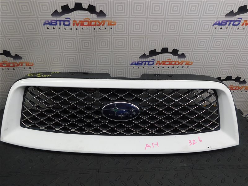 Решетка радиатора SUBARU FORESTER SG5-074532 EJ202 2004 (б/у)