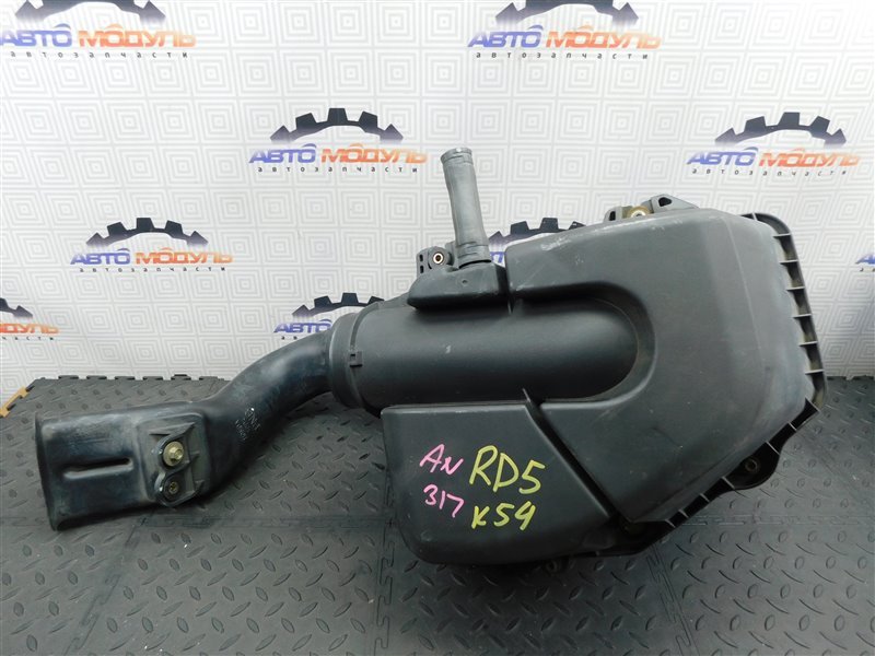 Корпус воздушного фильтра HONDA CR-V RD5-1002079 K20A 2001 (б/у)