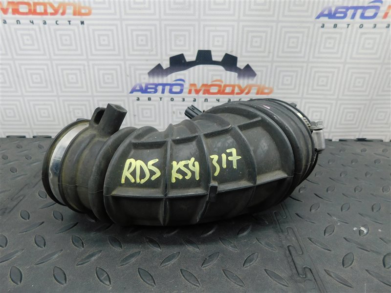 Патрубок воздушн.фильтра HONDA CR-V RD5-1002079 K20A 2001 (б/у)