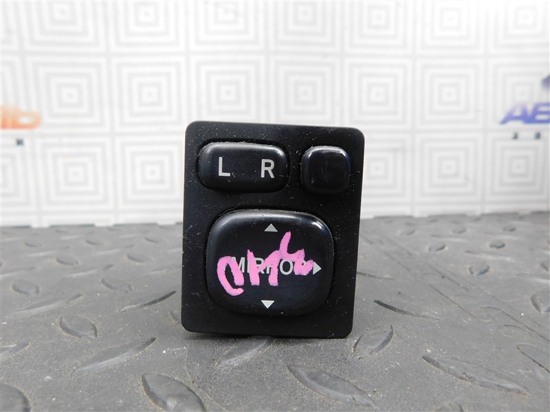 Блок управления зеркалами TOYOTA PROBOX NCP58-0063949 1NZ-FE 2008 (б/у)