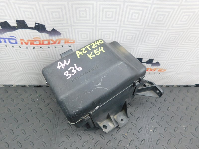 Блок предохранителей TOYOTA ALLION AZT240-0002752 1AZ-FSE 2002 (б/у)