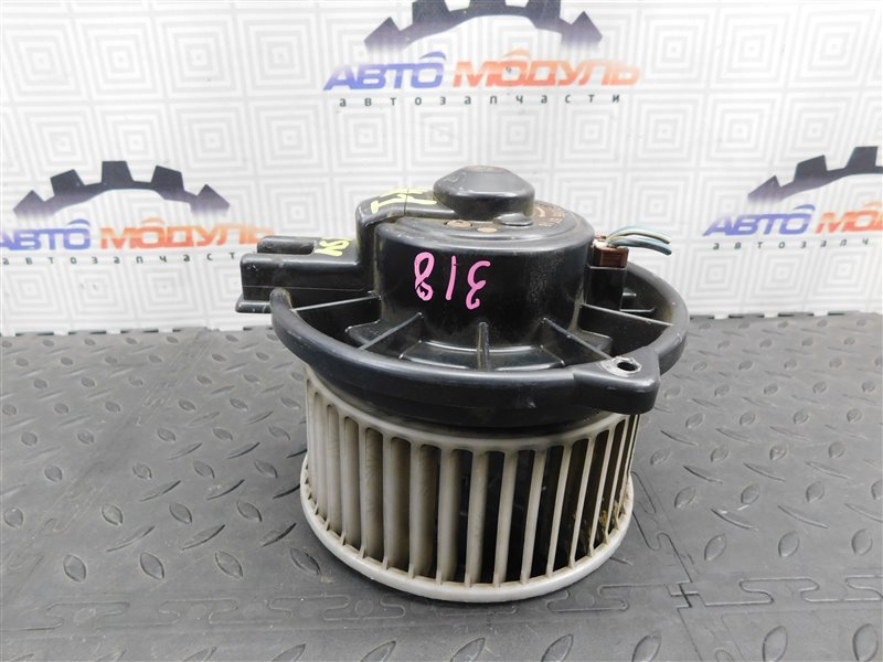 Мотор печки HONDA STEPWGN RF1-1258576 B20B 1998 (б/у)